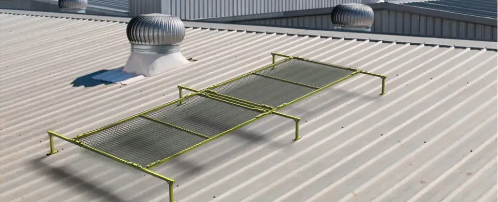 SKYLIGHT GUARDRAIL SYSTEM